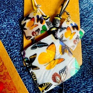 Necklace & earring set